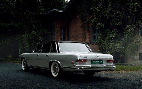 Mercedes-Benz W100, 1967 год, 25 450 000 рублей, 2 фотография