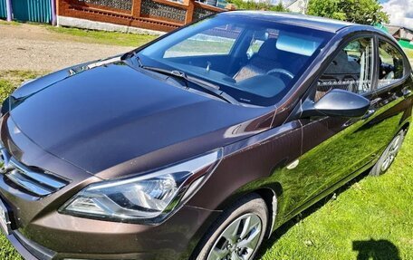 Hyundai Solaris II рестайлинг, 2014 год, 1 000 000 рублей, 8 фотография