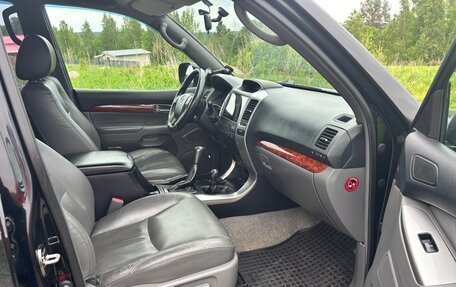 Toyota Land Cruiser Prado 120 рестайлинг, 2006 год, 1 790 000 рублей, 11 фотография