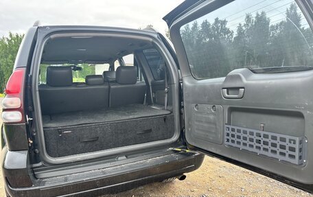 Toyota Land Cruiser Prado 120 рестайлинг, 2006 год, 1 790 000 рублей, 13 фотография