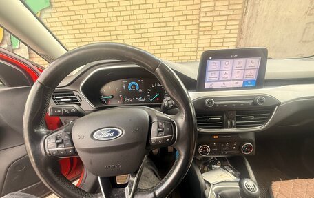 Ford Focus IV, 2019 год, 1 450 000 рублей, 7 фотография