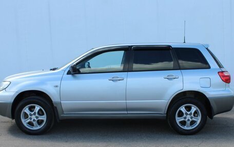 Mitsubishi Outlander III рестайлинг 3, 2005 год, 400 000 рублей, 4 фотография