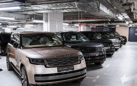 Land Rover Range Rover IV рестайлинг, 2026 год, 24 500 000 рублей, 2 фотография