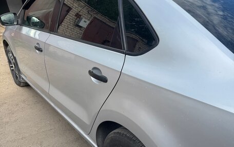 Volkswagen Polo VI (EU Market), 2010 год, 510 000 рублей, 3 фотография