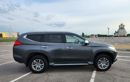 Mitsubishi Pajero Sport III рестайлинг, 2019 год, 2 800 000 рублей, 4 фотография