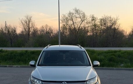 Volkswagen Tiguan I, 2012 год, 1 100 000 рублей, 2 фотография