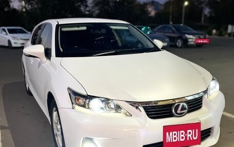 Lexus CT I рестайлинг, 2011 год, 1 550 000 рублей, 4 фотография