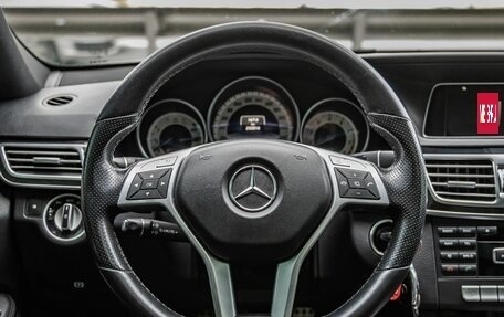 Mercedes-Benz E-Класс, 2013 год, 1 898 000 рублей, 19 фотография