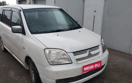 Mitsubishi Dion I рестайлинг, 2002 год, 415 000 рублей, 1 фотография