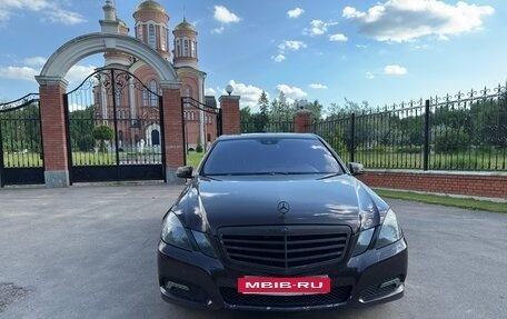 Mercedes-Benz E-Класс, 2009 год, 1 750 000 рублей, 6 фотография