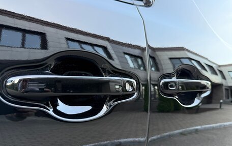 Toyota Alphard III, 2019 год, 4 550 000 рублей, 9 фотография