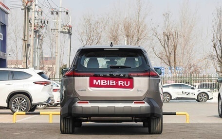Toyota RAV4, 2026 год, 3 549 000 рублей, 6 фотография