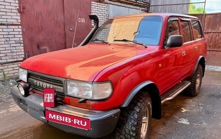 Toyota Land Cruiser 80 рестайлинг, 1993 год, 2 700 000 рублей, 2 фотография