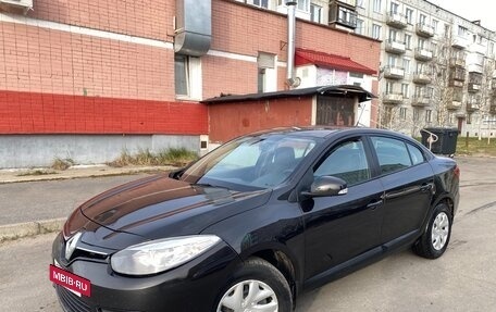 Renault Fluence I, 2014 год, 680 000 рублей, 2 фотография