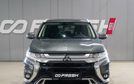 Mitsubishi Outlander III рестайлинг 3, 2021 год, 2 249 000 рублей, 2 фотография