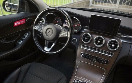 Mercedes-Benz C-Класс, 2015 год, 1 750 000 рублей, 10 фотография