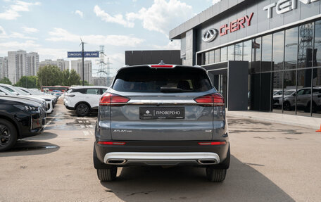 Geely Atlas, 2022 год, 1 680 000 рублей, 6 фотография