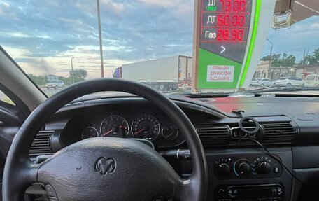 Dodge Stratus II, 2003 год, 200 000 рублей, 9 фотография