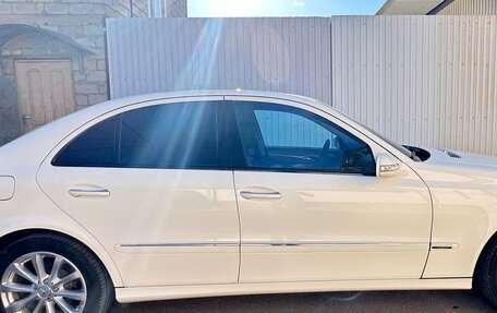 Mercedes-Benz E-Класс, 2002 год, 1 070 000 рублей, 2 фотография
