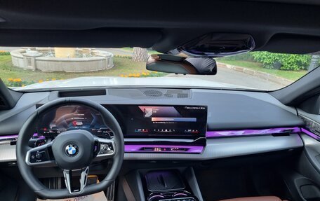 BMW 5 серия, 2024 год, 8 300 000 рублей, 17 фотография