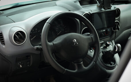 Peugeot Partner II рестайлинг 2, 2012 год, 750 000 рублей, 4 фотография
