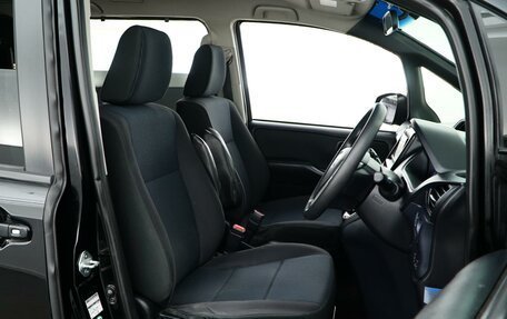 Toyota Noah III, 2014 год, 1 687 050 рублей, 11 фотография