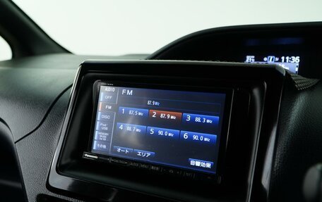 Toyota Noah III, 2014 год, 1 687 050 рублей, 22 фотография