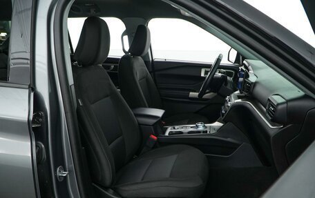 Ford Explorer VI, 2022 год, 4 418 055 рублей, 8 фотография