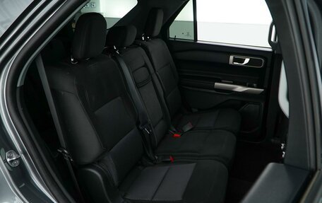 Ford Explorer VI, 2022 год, 4 418 055 рублей, 7 фотография