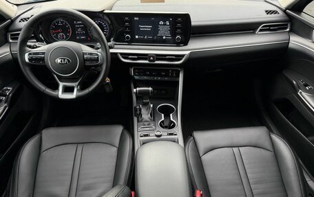 KIA K5, 2020 год, 2 150 000 рублей, 14 фотография