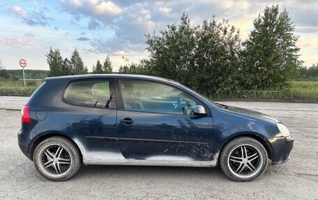 Volkswagen Golf V, 2005 год, 350 000 рублей, 3 фотография