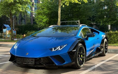 Lamborghini Huracán, 2024 год, 39 900 000 рублей, 15 фотография