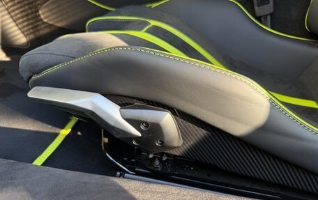 Lamborghini Huracán, 2024 год, 39 900 000 рублей, 24 фотография