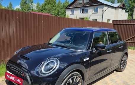 MINI Hatch, 2021 год, 4 600 000 рублей, 2 фотография