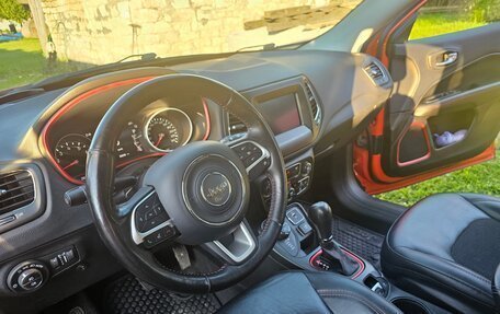 Jeep Compass II, 2018 год, 2 720 000 рублей, 10 фотография