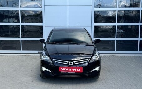 Hyundai Solaris II рестайлинг, 2014 год, 1 000 000 рублей, 2 фотография