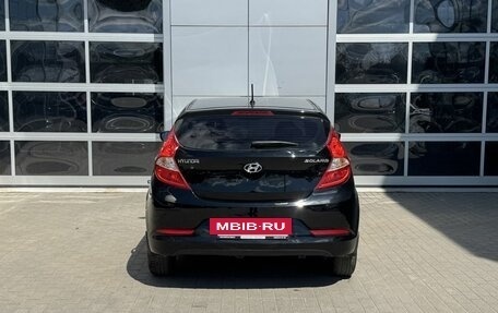 Hyundai Solaris II рестайлинг, 2014 год, 1 000 000 рублей, 6 фотография
