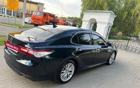 Toyota Camry, 2019 год, 2 650 000 рублей, 9 фотография