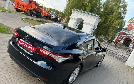 Toyota Camry, 2019 год, 2 650 000 рублей, 4 фотография