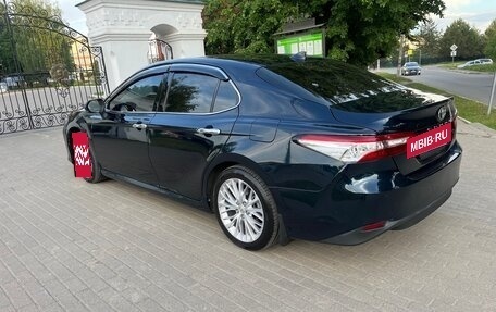 Toyota Camry, 2019 год, 2 650 000 рублей, 8 фотография