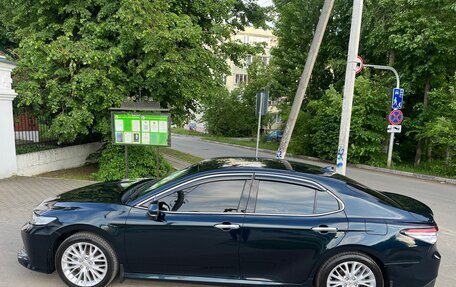 Toyota Camry, 2019 год, 2 650 000 рублей, 12 фотография