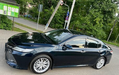Toyota Camry, 2019 год, 2 650 000 рублей, 14 фотография