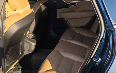 Volvo S90 II рестайлинг, 2018 год, 3 800 000 рублей, 12 фотография