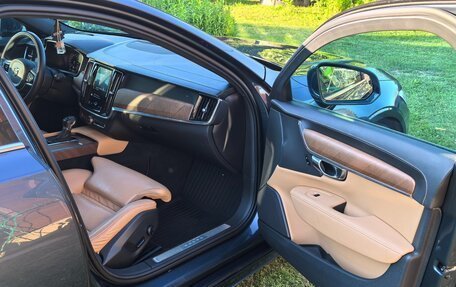Volvo S90 II рестайлинг, 2018 год, 3 800 000 рублей, 14 фотография