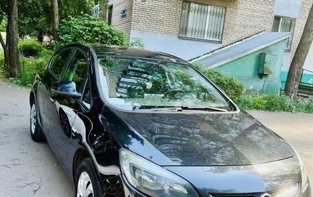 Opel Astra J, 2013 год, 940 000 рублей, 6 фотография