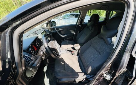 Opel Astra J, 2013 год, 940 000 рублей, 14 фотография
