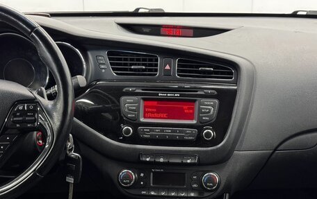 KIA cee'd III, 2014 год, 1 280 000 рублей, 17 фотография