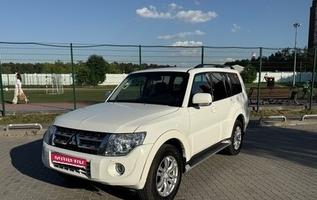Mitsubishi Pajero IV, 2014 год, 2 380 000 рублей, 1 фотография