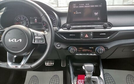 KIA Cerato IV, 2022 год, 2 450 000 рублей, 15 фотография