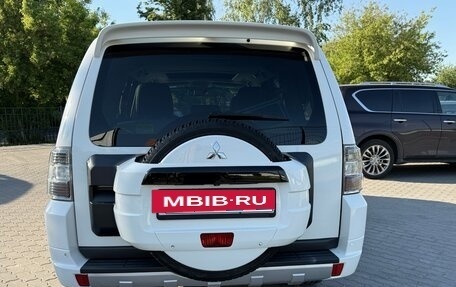 Mitsubishi Pajero IV, 2014 год, 2 380 000 рублей, 9 фотография